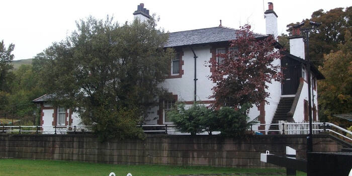 https://d1hxd0sho1wxko.cloudfront.net/production/imager-transforms-cache/general/455420/Helenslea-External-1-Copy_2025-12-15-160309_ydxy_a37fc3781d14752ebf9d81956716e1cf.jpg