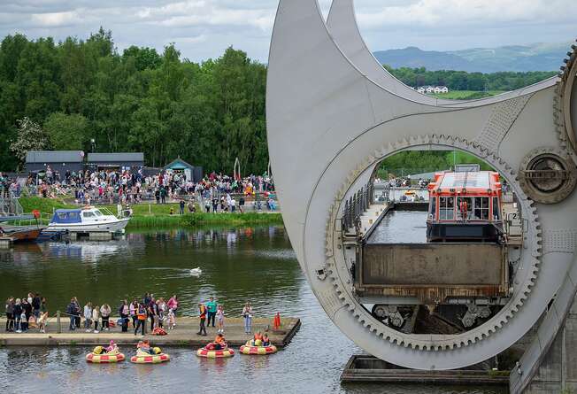 The original boat tour